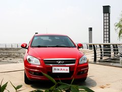 2010款 2.0L 自动 三厢尊贵型