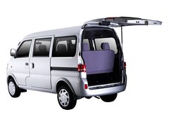 2010款 1.0 手动 新动力基本型（空调）