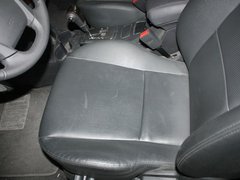 2011款 2.0L 自动 GL 两驱版 5座