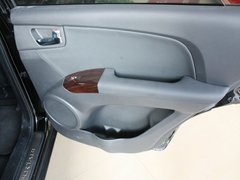 2011款 2.0L 自动 GL 两驱版 5座