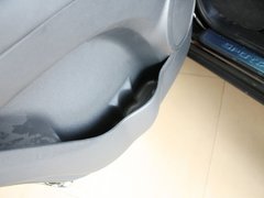 2011款 2.0L 自动 GL 两驱版 5座