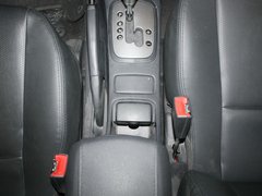 2011款 2.0L 自动 GL 两驱版 5座