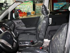2011款 2.0 自动 豪华型 7座