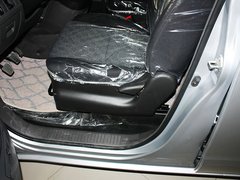 2011款 2.0 自动 豪华型 7座