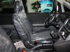 2011款 2.0 自动 豪华型 7座