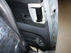 2011款 2.0 自动 豪华型 7座