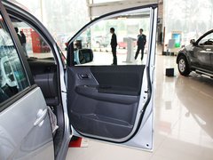 2011款 2.0 自动 豪华型 7座
