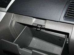 2011款 2.0 自动 豪华型 7座