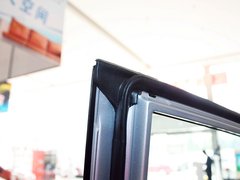 2011款 2.0 自动 豪华型 7座