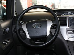 2011款 2.0 自动 豪华型 7座