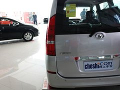 2011款 2.0 自动 豪华型 7座