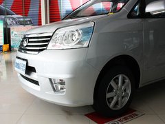 2011款 2.0 自动 豪华型 7座