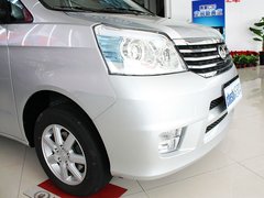 2011款 2.0 自动 豪华型 7座