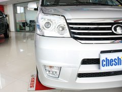 2011款 2.0 自动 豪华型 7座