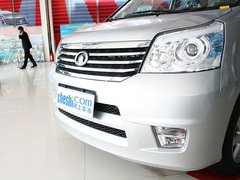 2011款 2.0 自动 豪华型 7座
