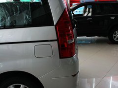 2011款 2.0 自动 豪华型 7座
