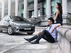2011款 三厢 1.6L 自动 舒适型
