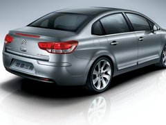 2011款 三厢 1.6L 自动 舒适型