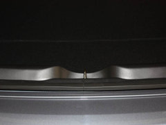 2011款 三厢 1.6L 自动 舒适型