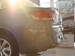 2011款 三厢 1.6L 自动 舒适型