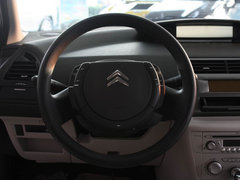 2011款 三厢 1.6L 自动 舒适型