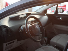 2011款 三厢 1.6L 自动 舒适型