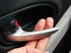 2011款 1.6G 自动 炫动版