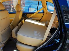 2010款 1.8L AMT 舒适型 5座