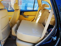 2010款 1.8L AMT 舒适型 5座