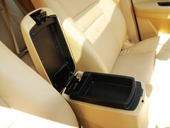 2010款 1.8L AMT 舒适型 5座