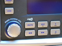 2010款 1.8L AMT 舒适型 5座
