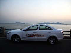 2011款 1.6 CVT 豪华型