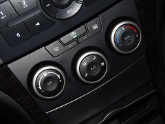 2011款 1.6 CVT 舒适型