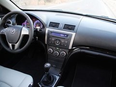 2011款 1.6 CVT 舒适型