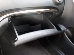 2011款 1.6 CVT 舒适型