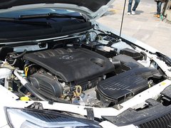 2011款 1.6 CVT 舒适型