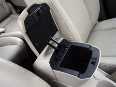 2011款 1.8 手动 运动型 5座