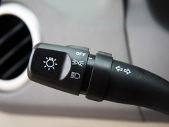 2011款 1.8 手动 运动型 5座