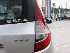 2011款 1.8 手动 运动型 5座