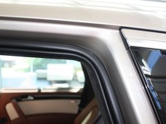 2011款 3.0 TFSI 进取型 7座