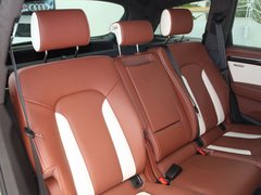 2011款 3.0 TFSI 进取型 7座