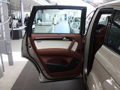 2011款 3.0 TFSI 进取型 7座