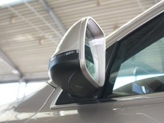 2011款 3.0 TFSI 进取型 7座