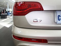 2011款 3.0 TFSI 进取型 7座