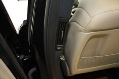 2010款 R300 3.0L 豪华型 6座