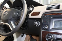 2010款 R300 3.0L 豪华型 6座