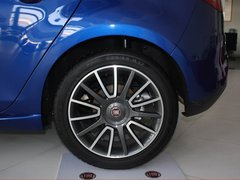 2011款 1.4T 自动 时尚版