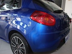 2011款 1.4T 自动 时尚版