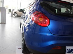 2011款 1.4T 自动 时尚版