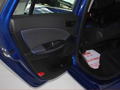 2011款 1.4T 自动 时尚版